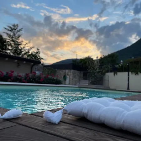 Corte Caiar Bed and Breakfast