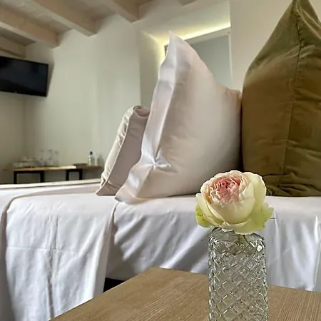 Corte Caiar Bed & Breakfast